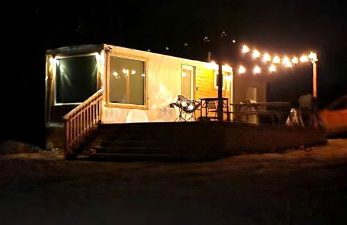 Stunning Tiny House with Picnic Space, Barbecue and Fire Pit in Meadview, Arizona - Foto 65