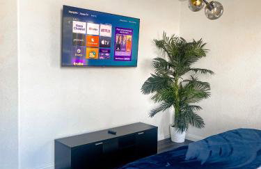 VEGAS GEM 4BDR KING BED Wifi GARAGE PRKNG - Foto 26