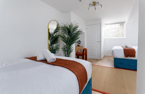 Flatzy - City Centre Mansion 2, Sleeps 22, 4 Baths - Foto 4