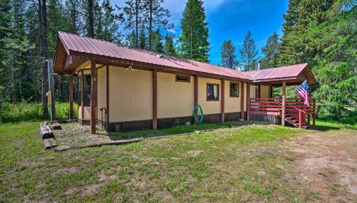 Cute Donnelly Cabin in the Woods with Fire Pit! - Foto 1