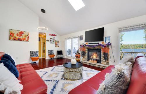 Zen Den - Pocono LakeFront with Hot Tub ! - Foto 6