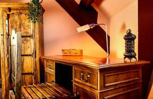 Seaside Chapel Retreat - 3-Bed Church Conversion - Snug Cinema & Free Parking - Foto 15