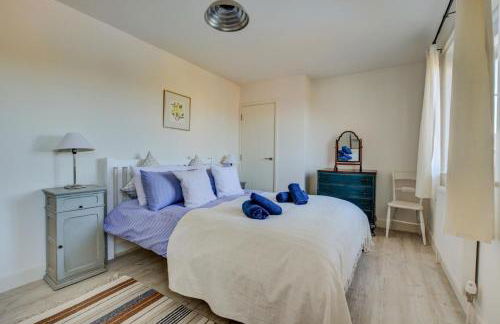 4 Bed in Salthouse oc-1824 - Photo 8