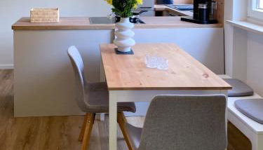 Kleines Glück zentral mit Balkon und Parkplatz - Foto 5