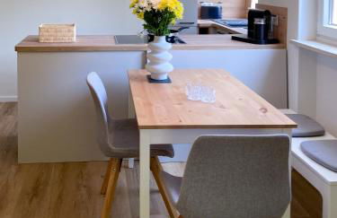 Kleines Glück zentral mit Balkon und Parkplatz - Foto 5