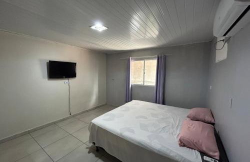 Casa com piscina no Ouro Verde, próx Argentina, Marco 3F e roda gigante - Foto 20