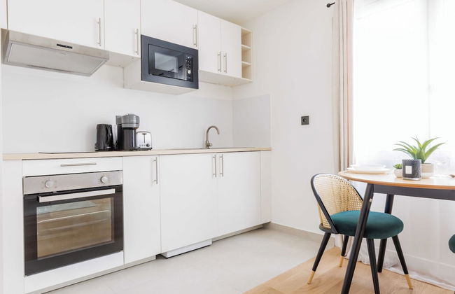 Comfortable Studio for 2 People - Puteaux - Foto 2