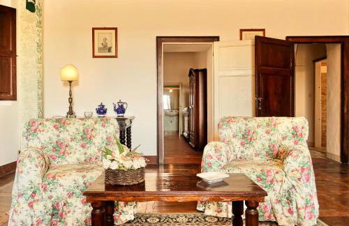 Villa Buonsignori - Wine & Olive Oil Farm - Foto 12