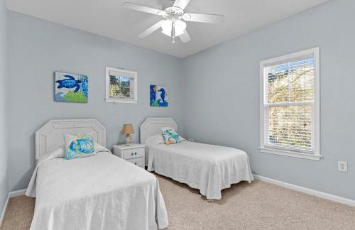 Luxury Condo 3bdr 2bth 4 bed with Beach Pool Golf Boat Ramp Pickle Ball - Foto 11