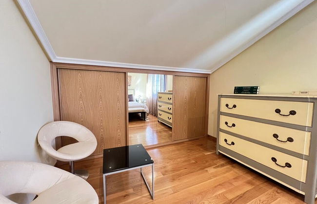 Holiday Home With Private Garage - Foto 3