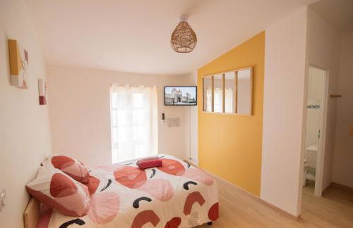 Tout confort ! Centre-ville, Climatisation, Parking, Wifi, Calme, TV - Foto 2