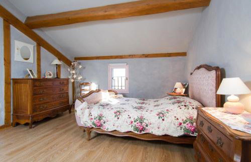 Du Levant au Couchant - 2 gîtes mitoyens à Caylus - Piscine - Jardin - 5 chambres - 12 personnes - 5 minutes du village médiéval - Foto 9