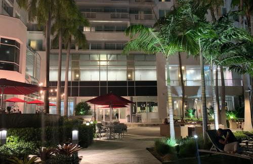 Ocean Breeze Condo - Intracostal and Ocean views at GalleryOne - Foto 31