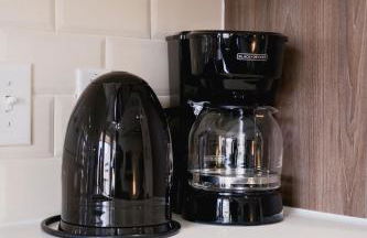 Stunning Downtown Apartment with Pool, Laundry, Parking - Foto 15