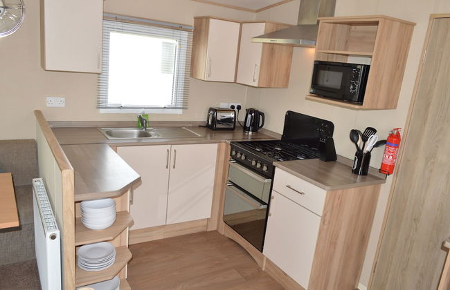 Tattershall Lakes Luxury Caravan With Hot tub - Foto 8
