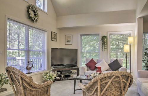 Spacious Home with Deck, Grill and Delaware River View - Foto 6