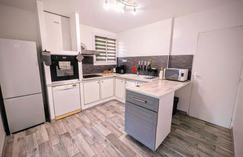 Le Gîte d'Entressen Piscine Jeux & Pétanque Istres Miramas - Foto 6