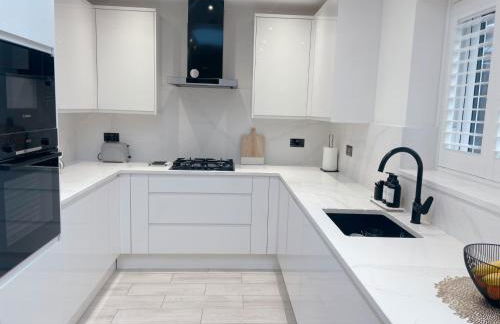 Home near London Heathrow, Slough,Windsor,Legoland - Foto 4