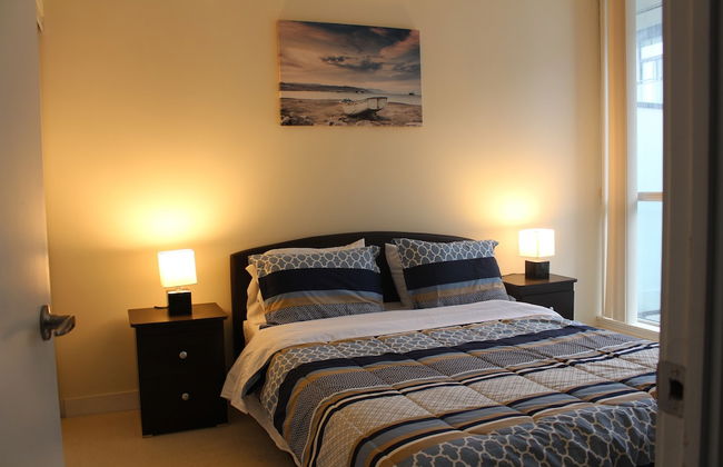 Custom Luxury Suite - By Elite Suites - Photo 5