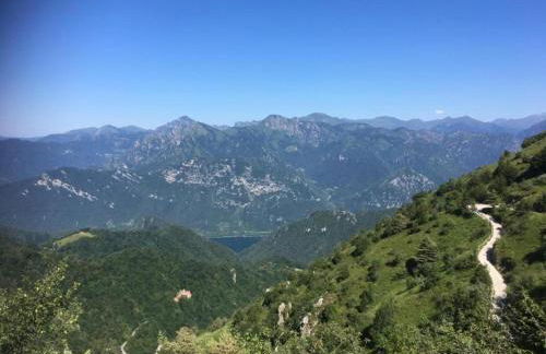 Cozy Holiday Home in Idro Lombardy with Private Garden - Foto 29