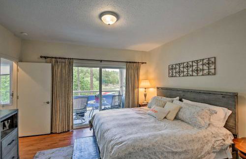 Lakefront Condo with Resort-Style Amenities and Marina - Foto 13