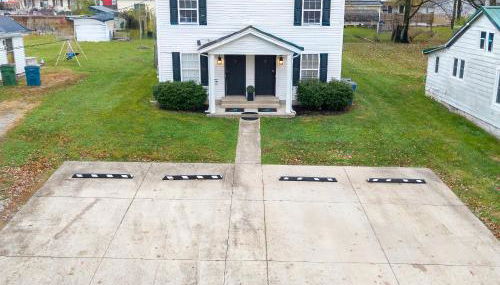 Near Ark Private Parking Patio 2 bed 1&half Bath - Foto 2