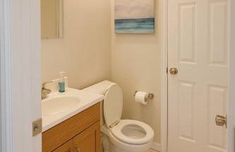 Soulard 2BR Balcony Free Parking Walk to Dining - Foto 14