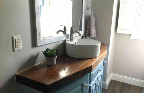 Comfortable Craftsman Getaway - Foto 21