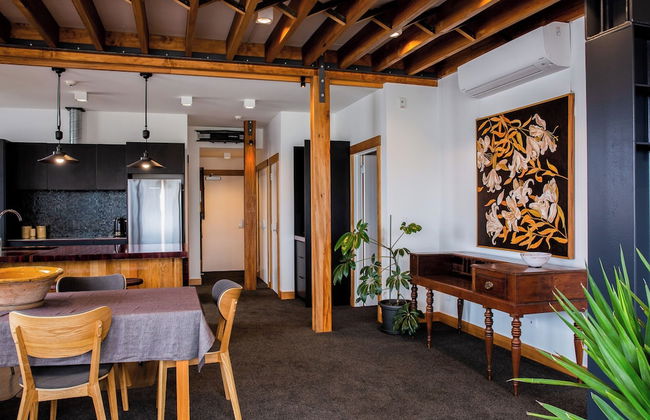 The Thomas Gregg Apartments - Photo 18