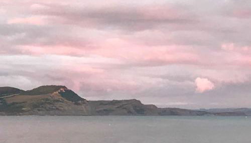 Lyme View Apartment - Photo 5