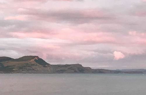 Lyme View Apartment - Photo 5