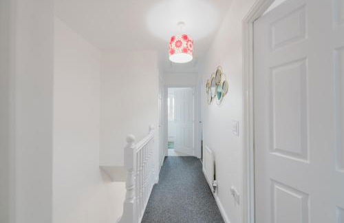 Grantham Stays, 3BR Home, Long Work Stays & Parking - Foto 15