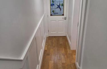 Newly Refurbished Townhouse - Foto 15