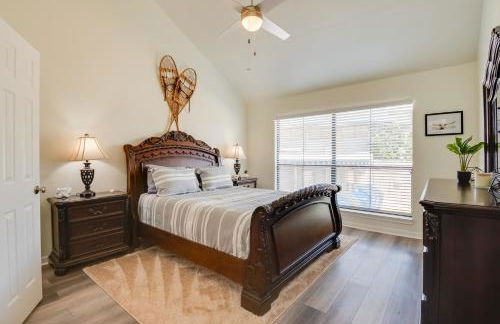 Lake Conroe Condo Balcony, Views and Pool Access! - Photo 14