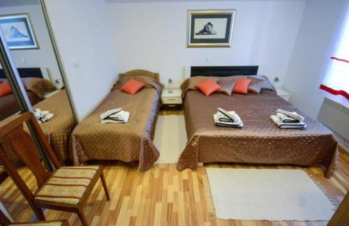 Holiday Home "JADRANKA" - Foto 7