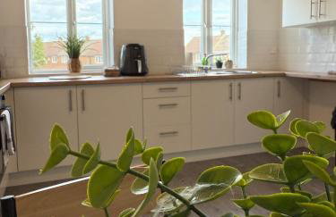 ResiLets - Berwick House - Large 4 Bed Townhouse - Contractor stays - Foto 22