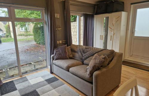 Self-contained Apartment - Foto 2