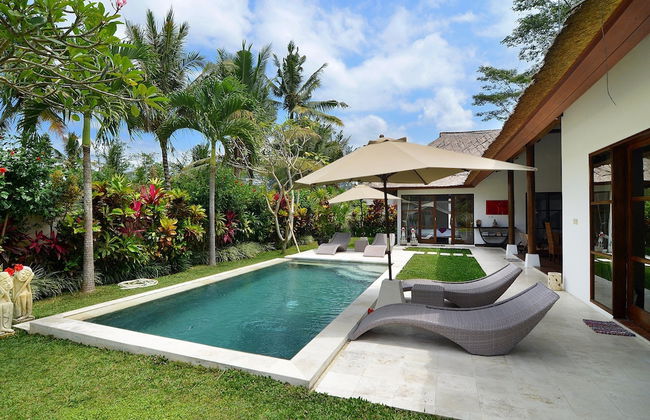 Villa Candi Kecil Tujuh by Villa Finder - Foto 56