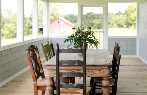 Upscale Cottage Rental for Families near Russell Creek in Greensburg, Kentucky - Foto 4