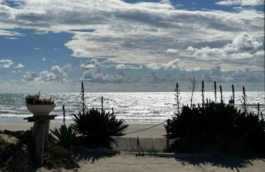 Seaside two-room apartment - Foto 17