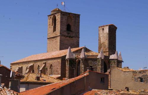 Tranquil Villa with Pool - Foto 28