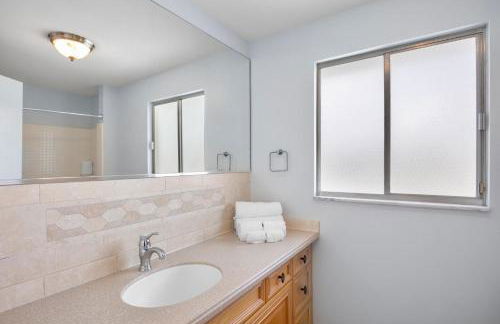 Leona Breeze - Photo 27