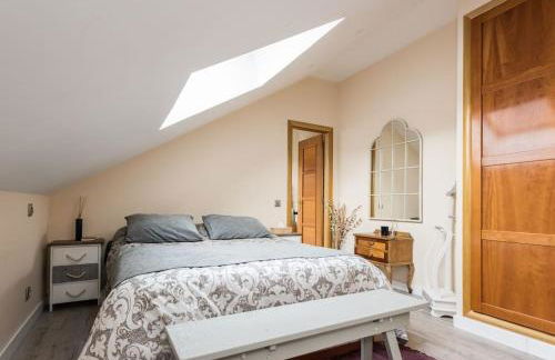 Ático con terraza, parking y chimenea junto a Universidad - Foto 28