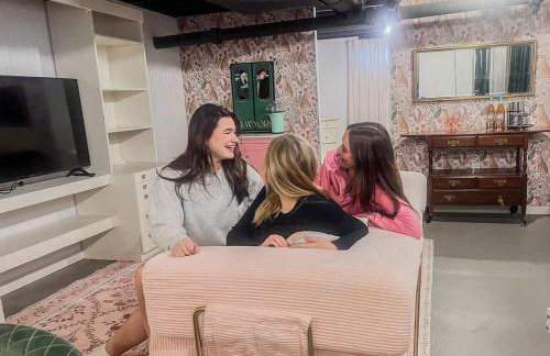 Peaches and Cream Coffee and Confetti Villa - Foto 29