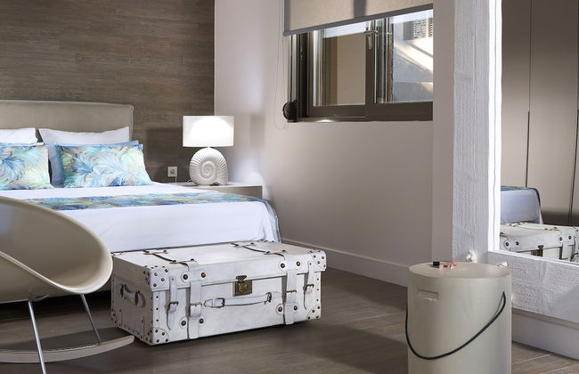 Elaia Luxury Suites Lagonissi - Foto 9