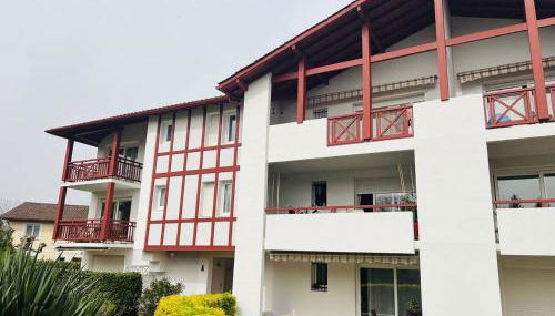 T1 avec balcon à Cambo-les-Bains, parking inclus, 2 couchages - FR-1-495-16 - Foto 2