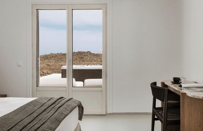 Casa Del Mar Mykonos Seaside Resort - Photo 65