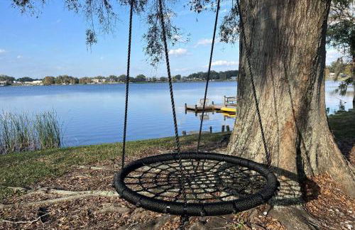 Lake Silver V - Lake House with Dock - Legoland Getaway! - Foto 9