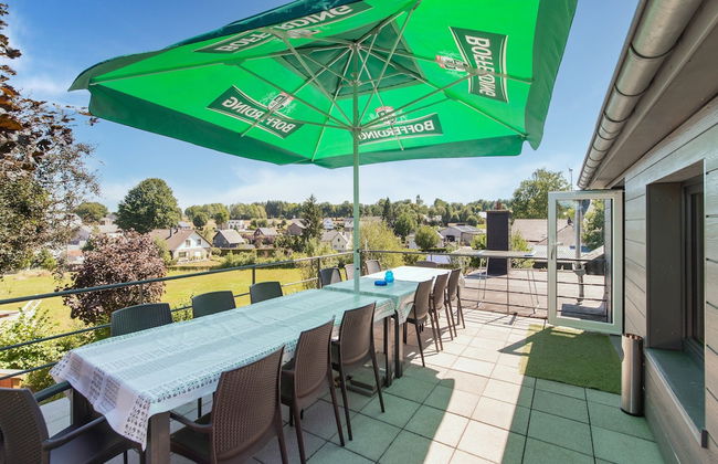 Pretty House in the Ardennes With Swimming Pool & Games Room - Photo 17