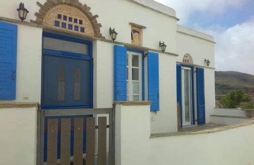 Traditional stone house - Tarabados Tinos - Foto 1